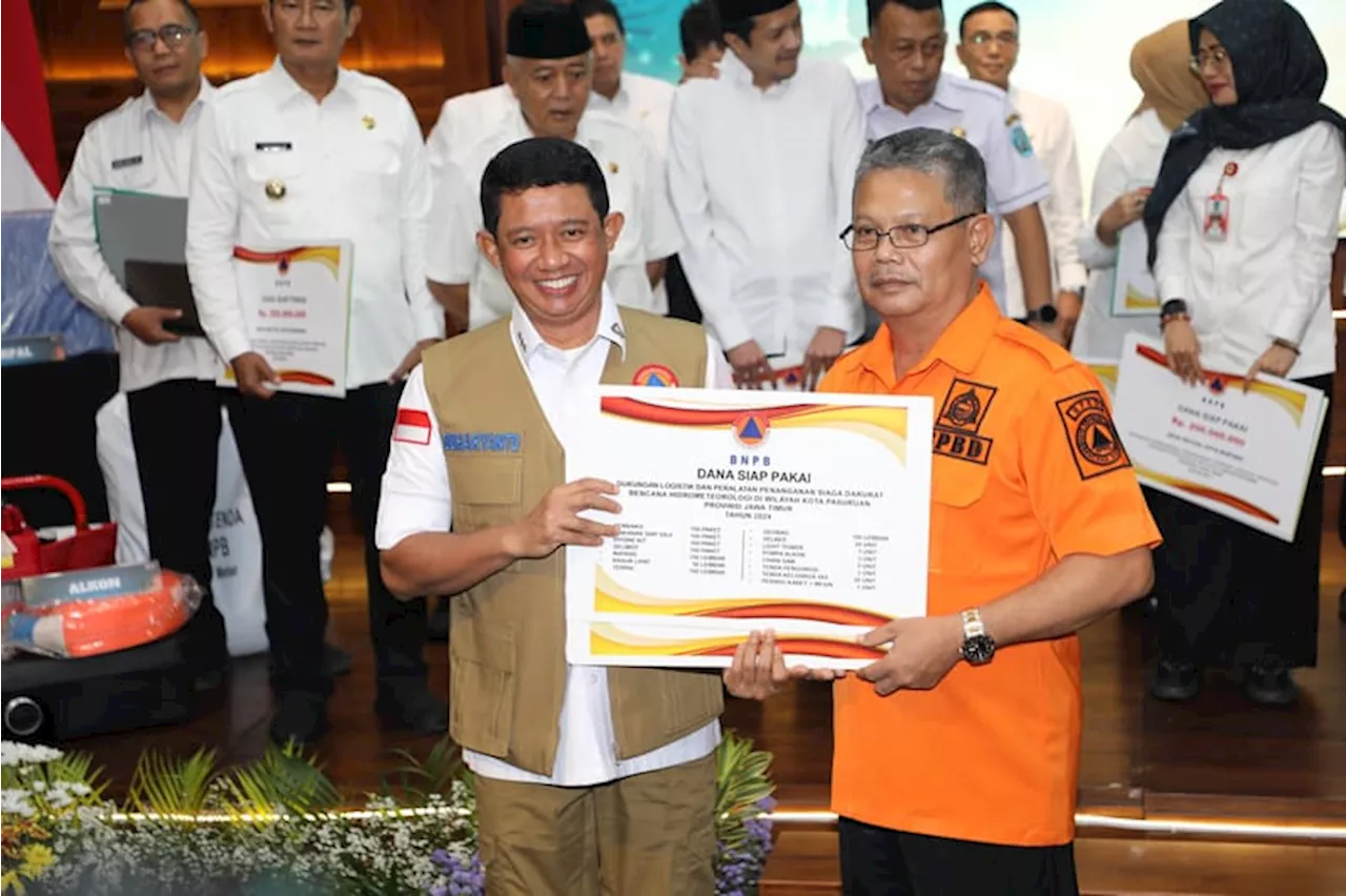 BNPB Salurkan Bantuan Operasional dan Logistik untuk Tanggap Bencana di Jawa Timur