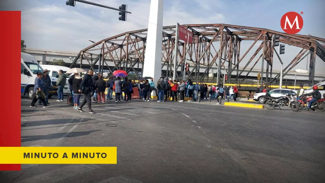 Sindicato Bloquea Avenidas en Ecatepec por Incumplimiento de Pagos