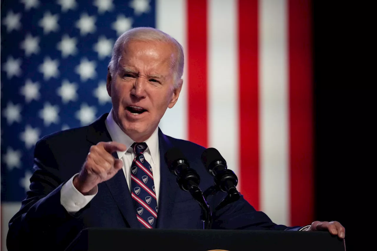 Biden Backs Ban on Congressional Stock Trading