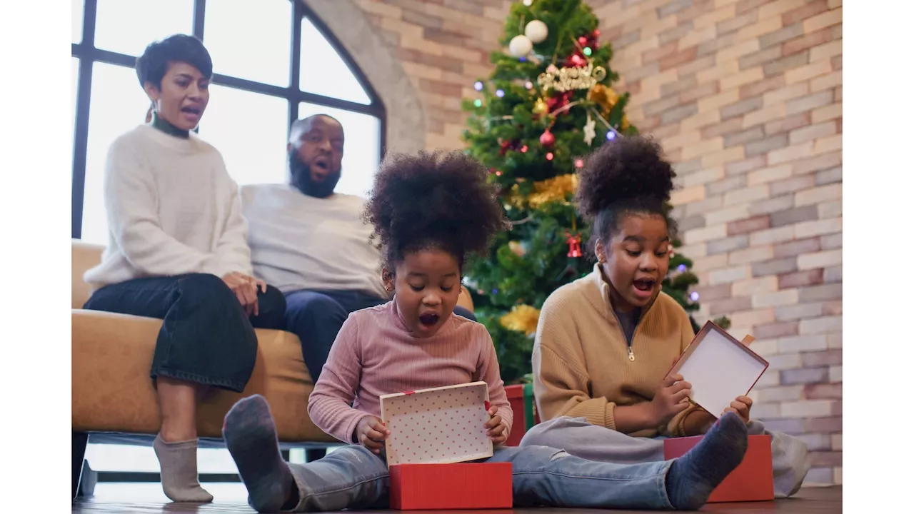 Can Children Open Gifts Before Uncles Awake on Christmas?