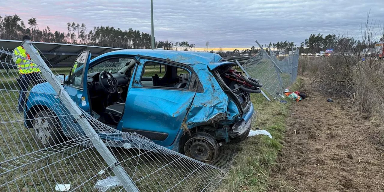 Polizei sucht nach flüchtigem Kleintransporter-Fahrer nach Unfall auf der A70