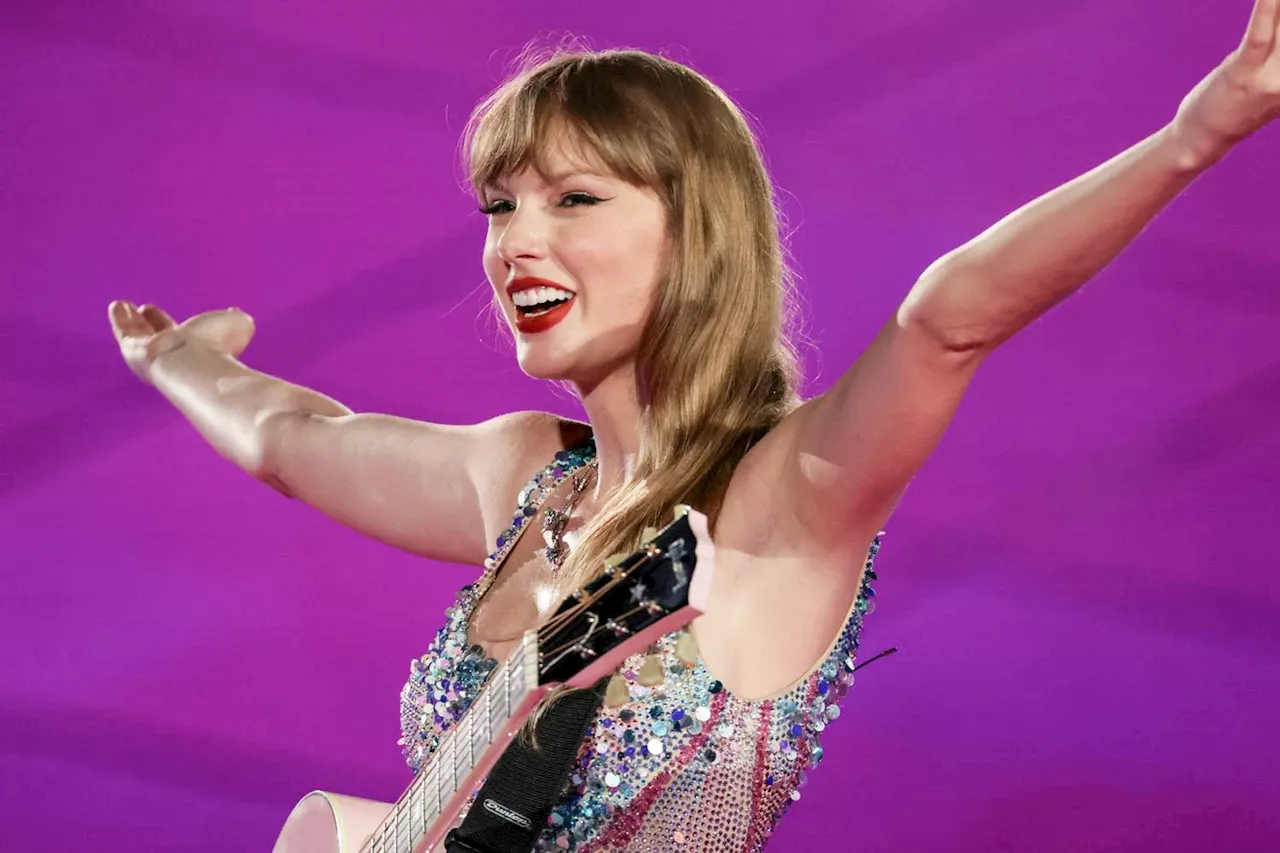 Brittany Mahomes Hosts Taylor Swift-Themed Birthday Party for Friends