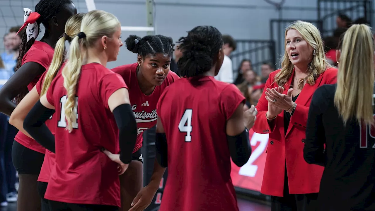 Louisville Women's Volleyball Reaches Final Four on Home Court