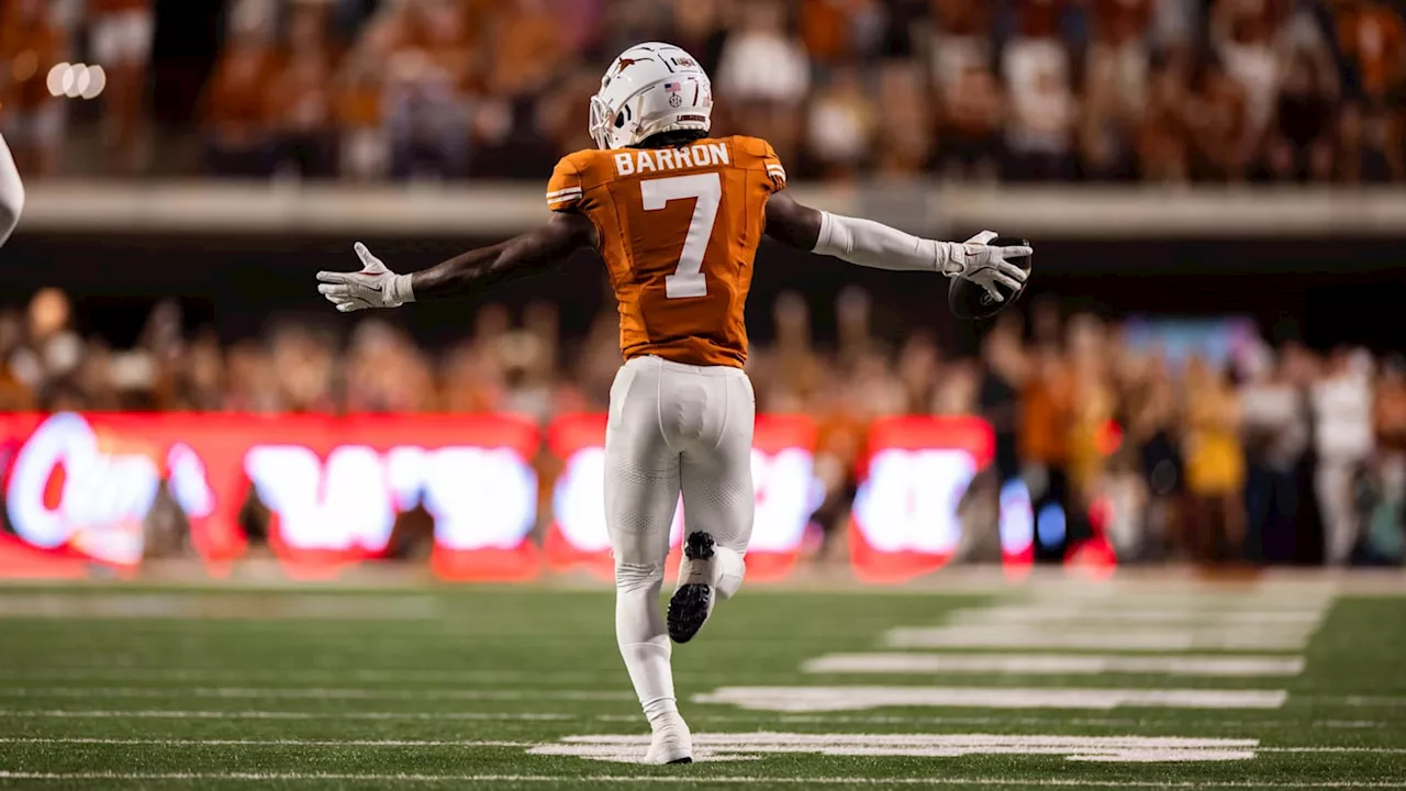 Texas Longhorns' Jahdae Barron Earns Jim Thorpe Award, Eyes 2025 NFL Draft