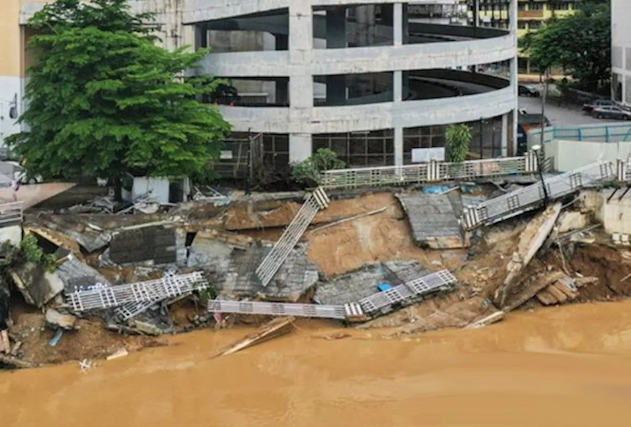 Collapsed Kelantan Riverbank Widens Restricted Area Due to Erosion Concerns