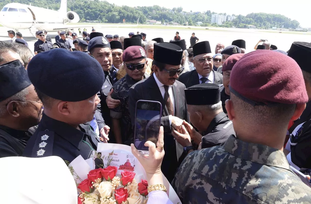 Thousands Welcome Sabah's New Governor at Kota Kinabalu Airport