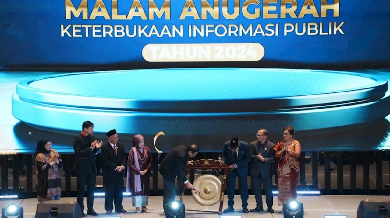 Kemenko Perekonomian Raih Predikat Badan Publik Informatif untuk Kelima Tahun Berturut-Turut