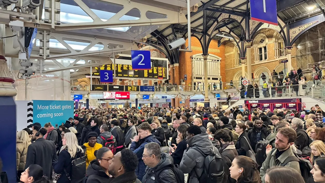 Liverpool Street Station Evacuated Due to Suspicious Package