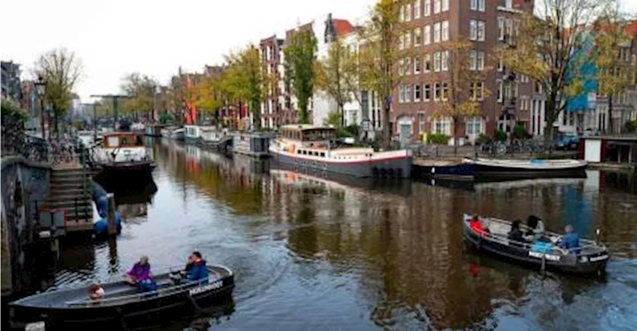 Amsterdam to Allow Visible Solar Panels on Historic Canal Houses