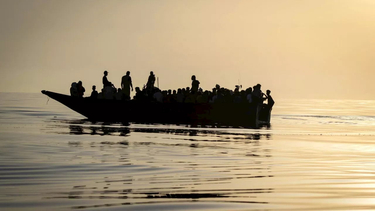 Naufragio di migranti a largo della Tunisia: venti i morti accertati