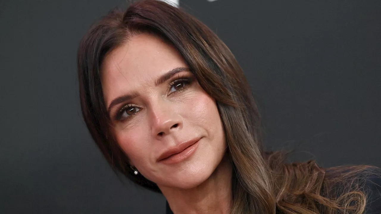 Il Naso Perfetto di Victoria Beckham: Un Trucco Magico