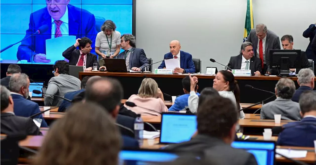 CMO Aprova Relatório Final da LDO de 2025 com Margem de Tolerância Fiscal