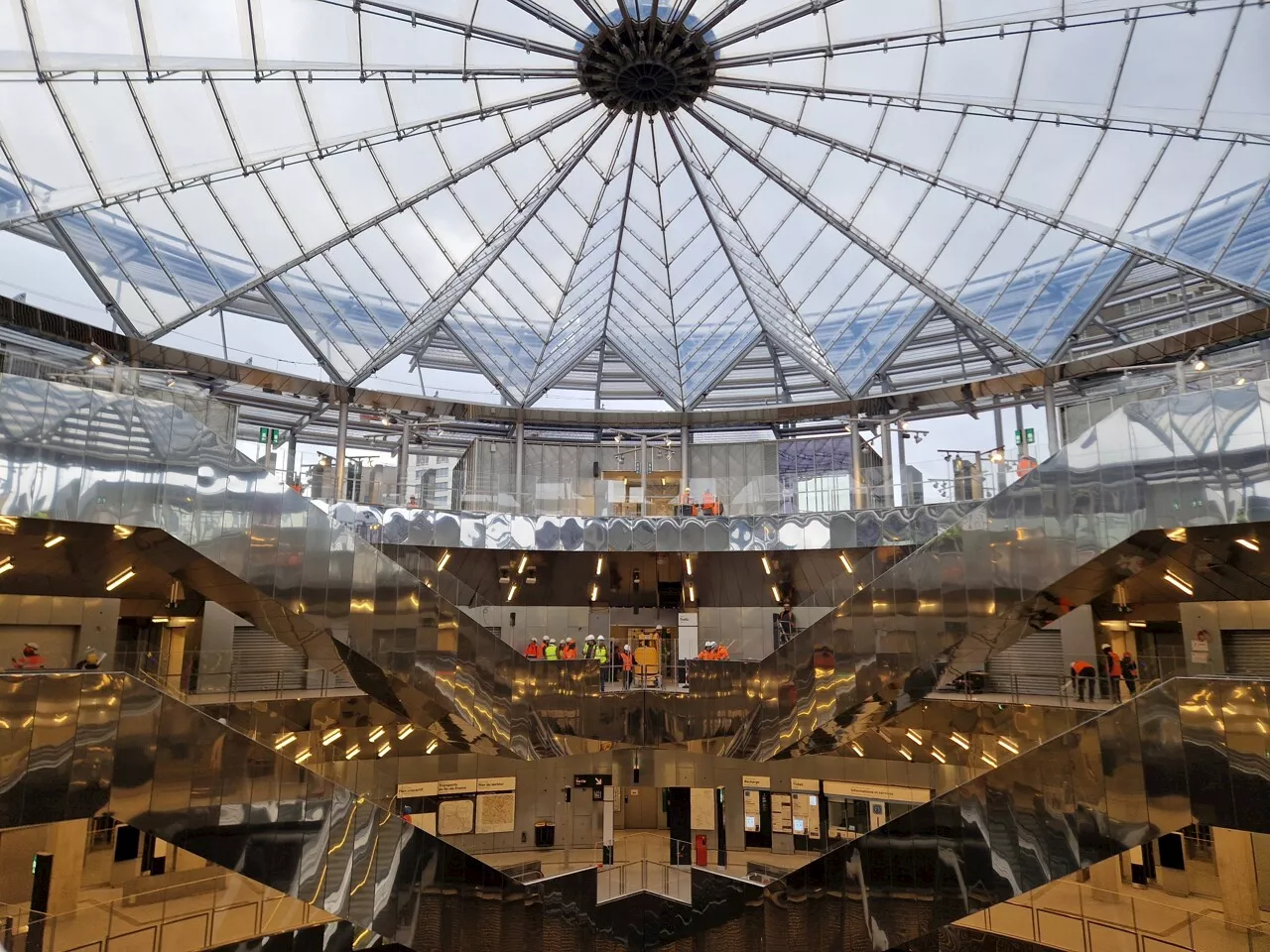 La gare Villejuif-Gustave Roussy, une œuvre lumineuse de Dominique Perrault