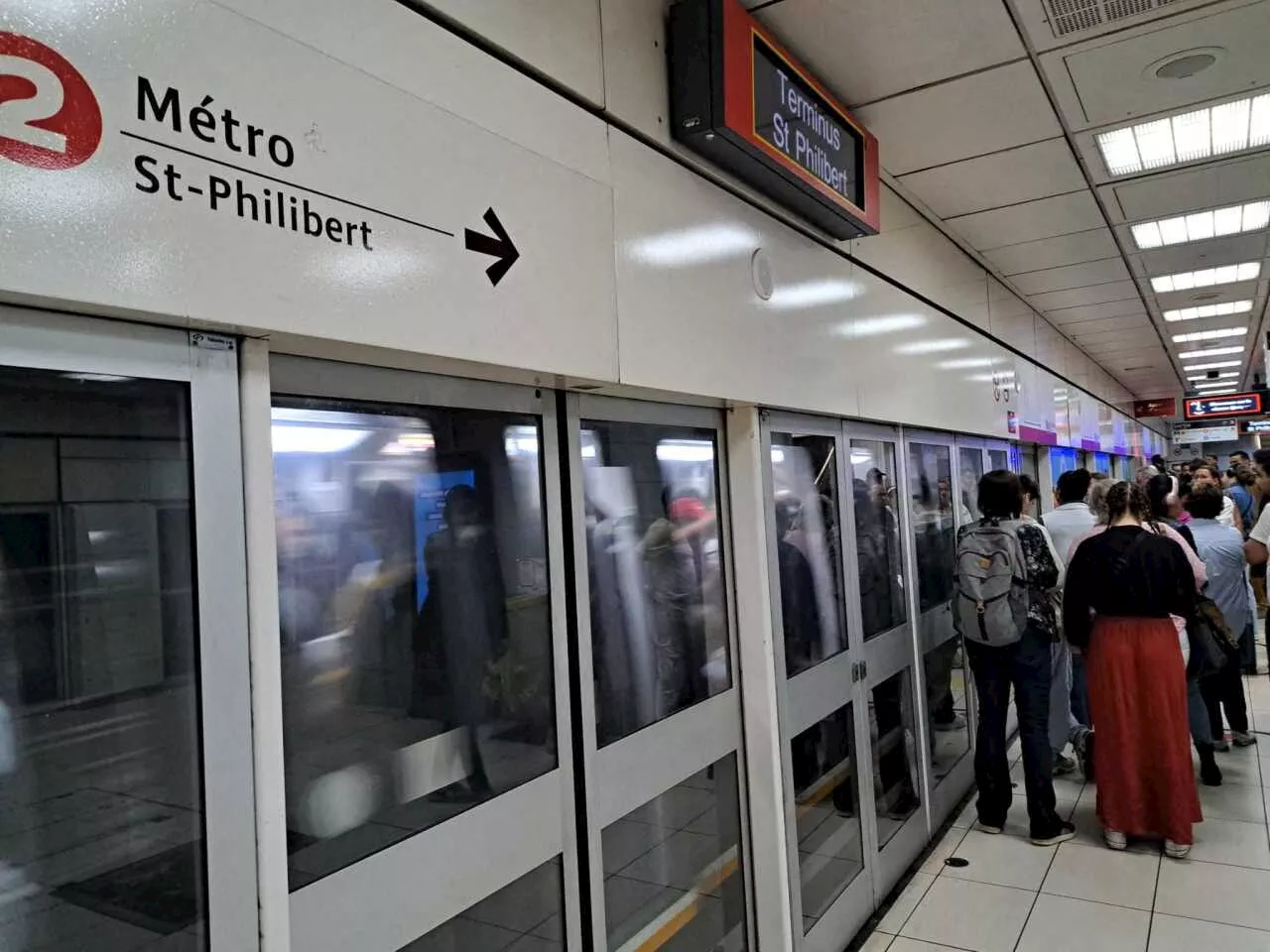 Ligne 2 du métro de Lille à l'arrêt après un incident technique