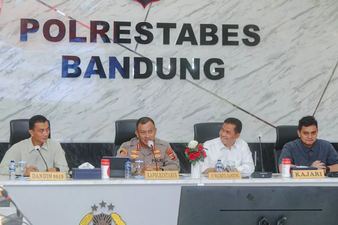 Polrestabes Bandung Kerahkan 1.221 Personel untuk Amankan Nataru 2024-2025