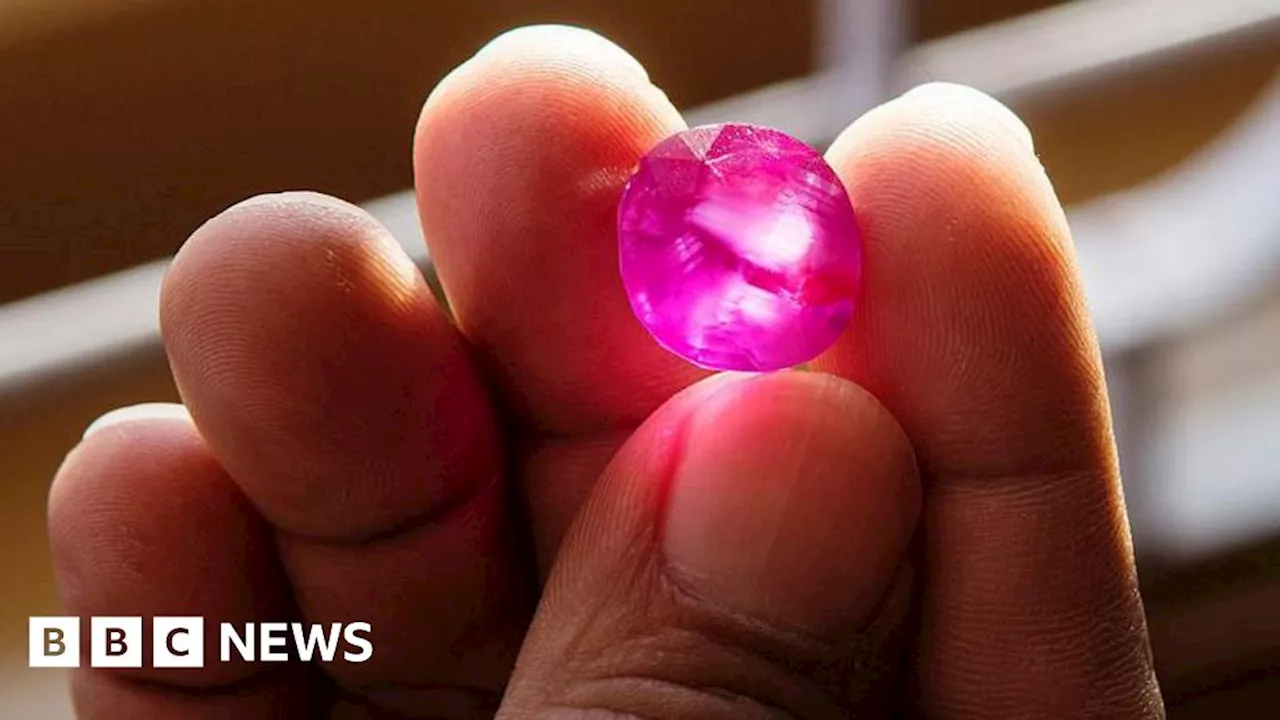 Malawi Seeks $309 Billion in Unpaid Taxes from US Gemstone Firm