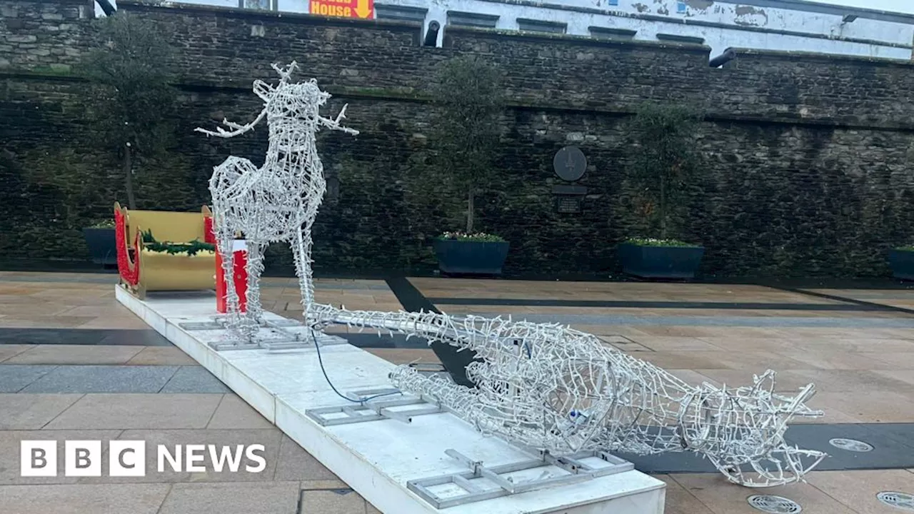 Vandalized Reindeer Repaired and Reinstalled in Derry City Centre