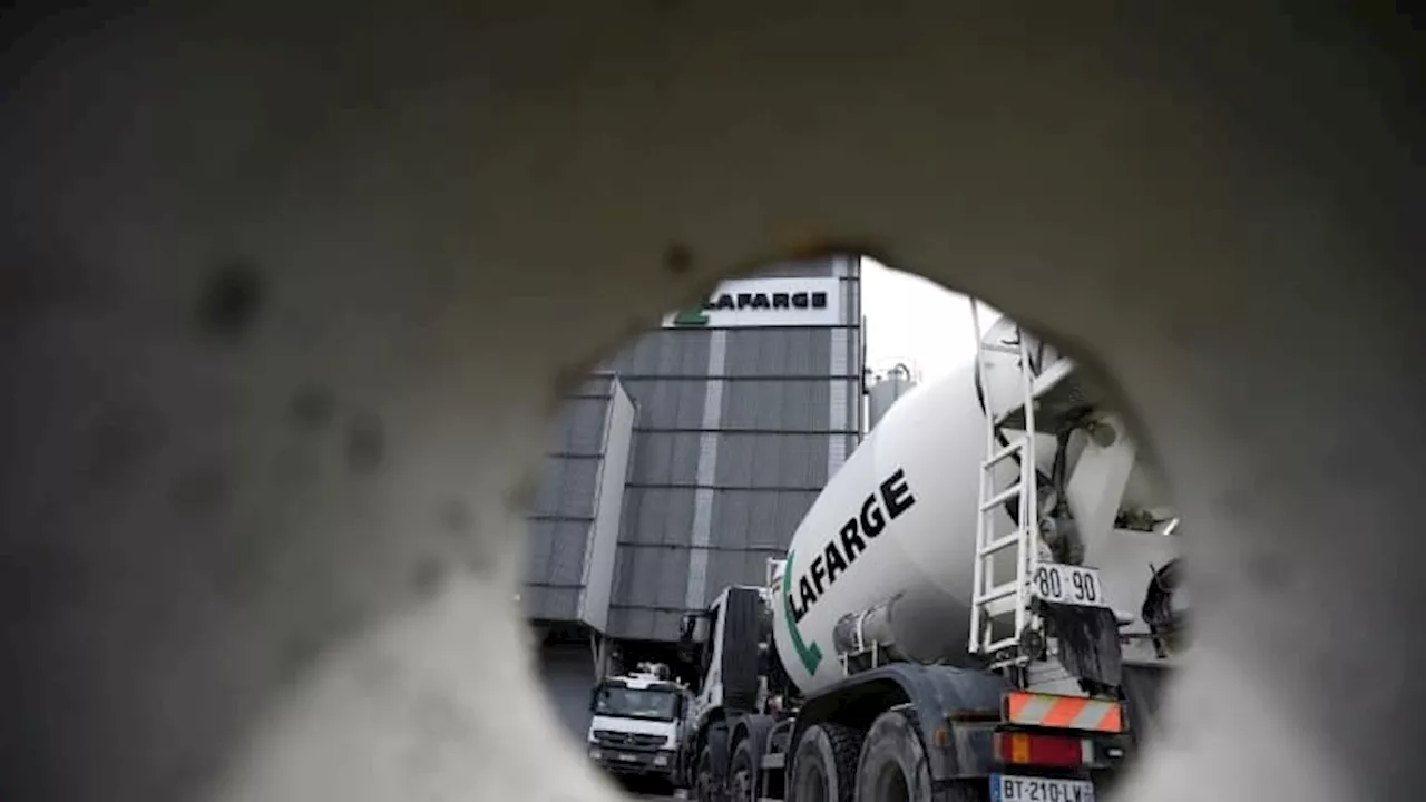  Procès de militants écologistes pour intrusion chez Lafarge