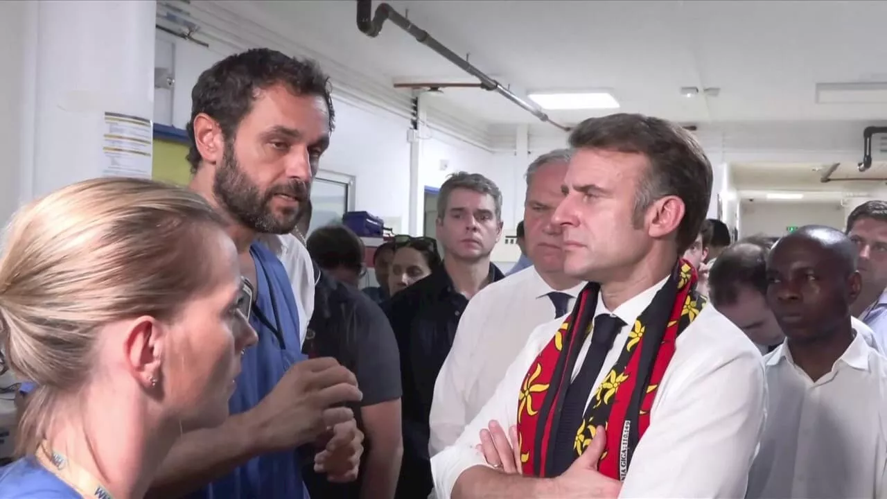 Suivez en direct la visite d'Emmanuel Macron à Mayotte après le passage du cyclone Chido