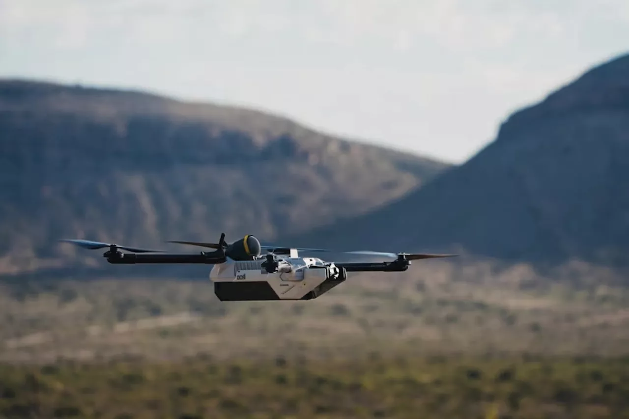 How to Tell the Difference Between a Plane and a Drone at Night