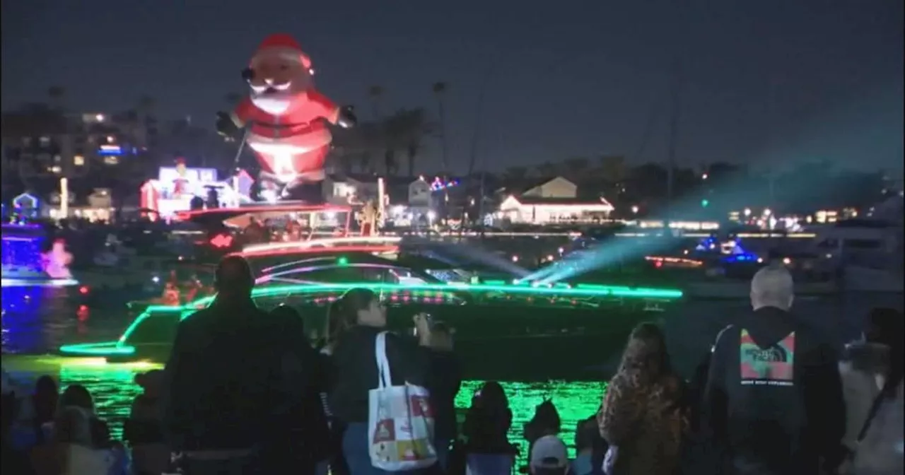 Newport Beach Boat Parade Kicks Off Holiday Season