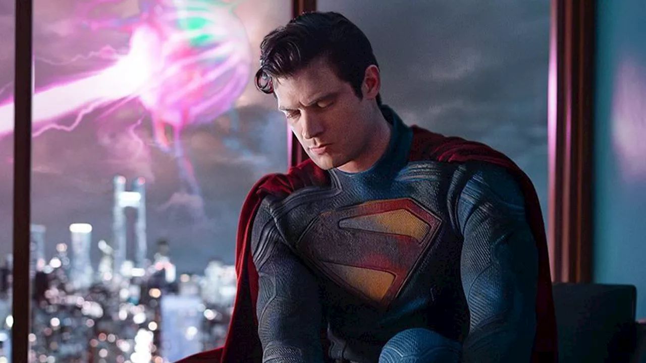 Superman's Naivety: A Strength, Not a Weakness, Says Tom Welling