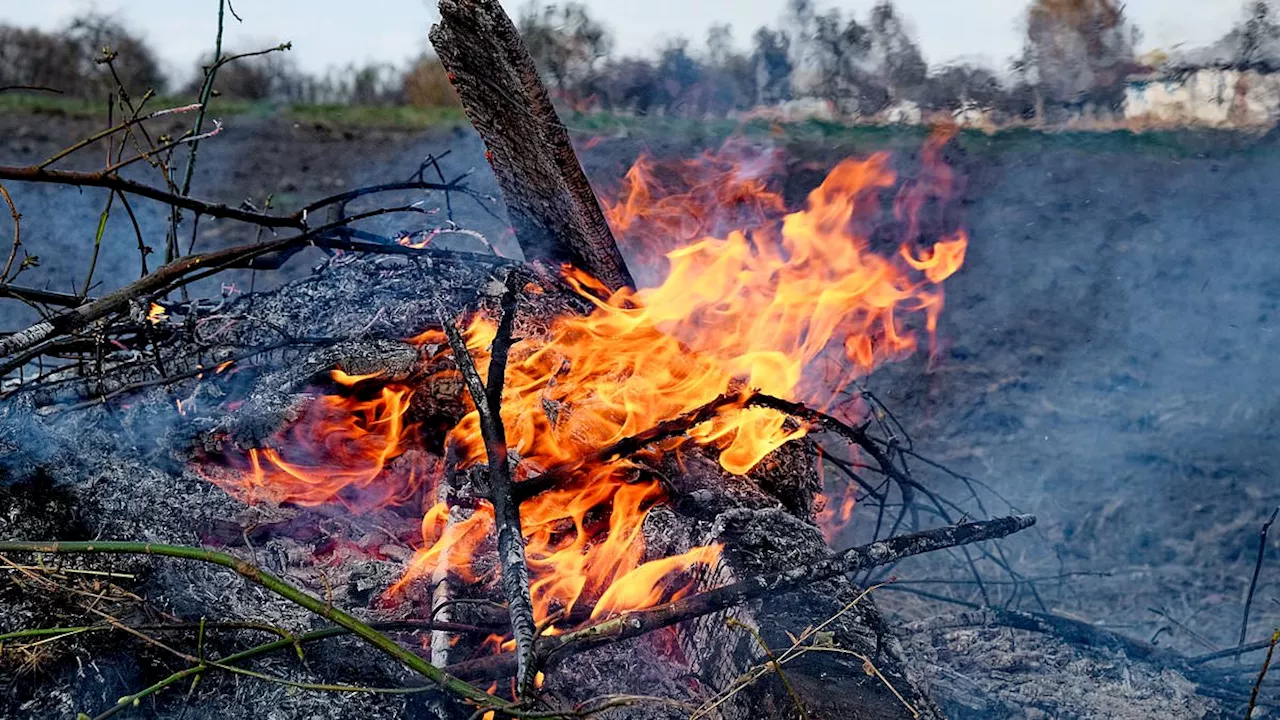 Wood Burning Smoke Complaints Soar, But No Prosecutions