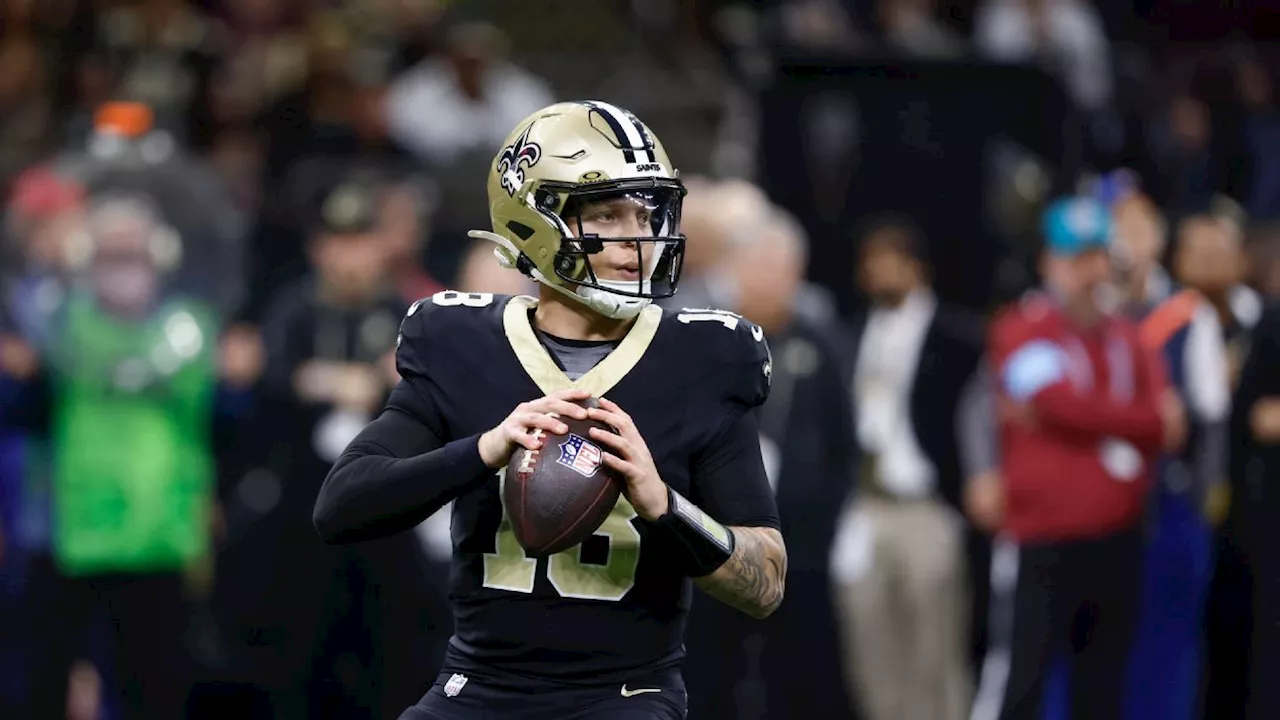 Saints' Injury Updates: Kamara's Groin, Carr's Hand