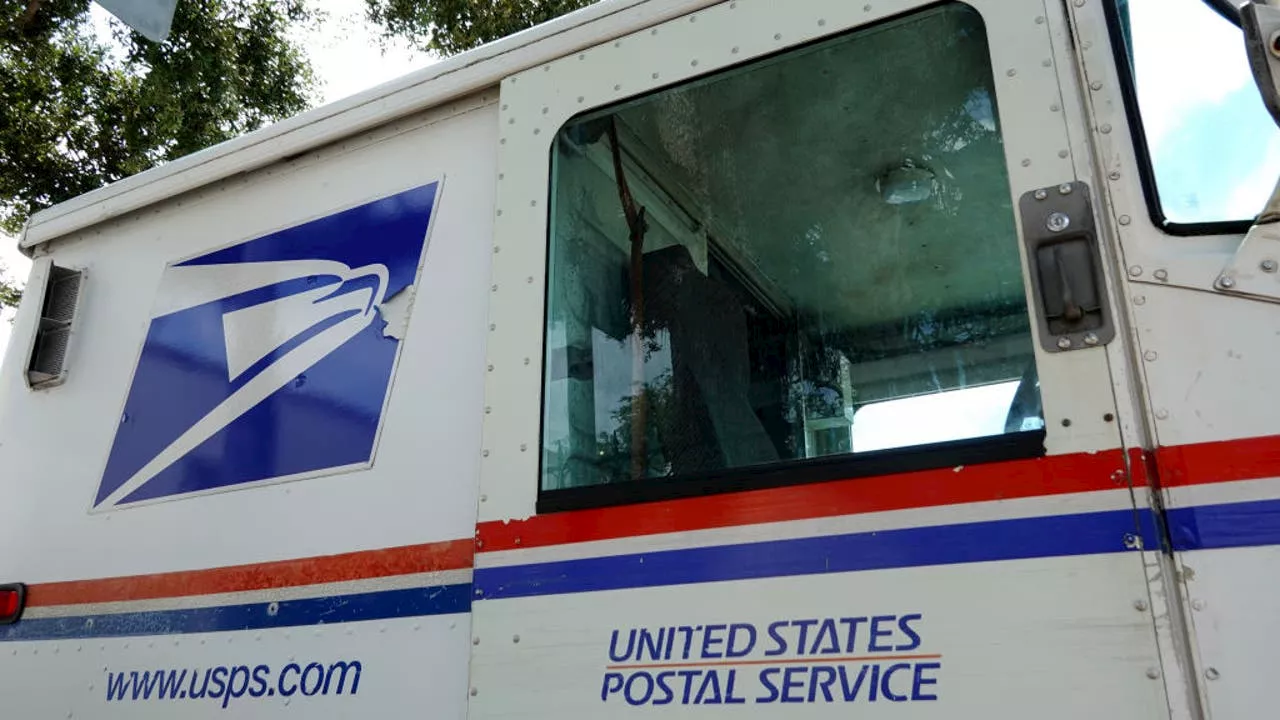 Postal Supervisor Arrested for Mail Theft