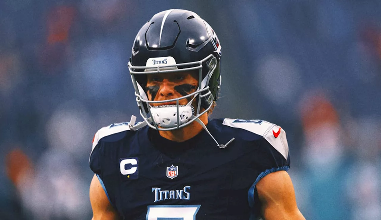 Titans Bench Levis, Start Rudolph for Remainder of Season