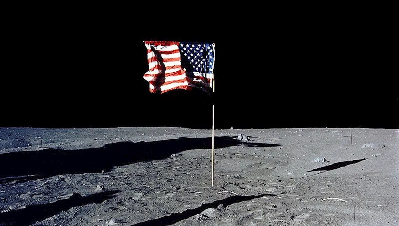 Comment le drapeau américain flottait-il sur la Lune ?