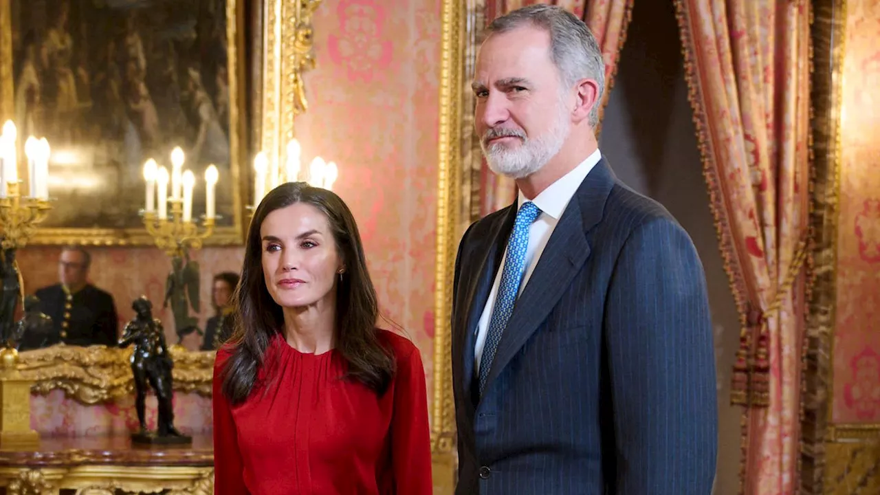 Königin Letizia: Sie legt eleganten Auftritt vor dem Fest hin