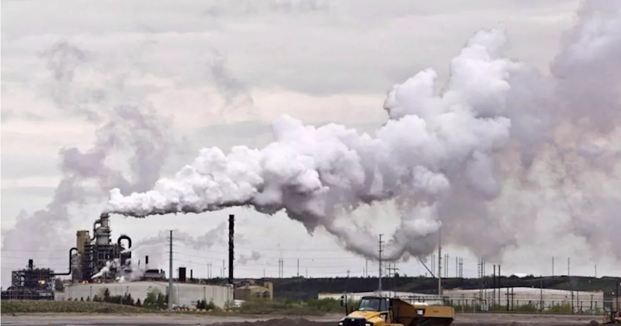 Canada’s Emissions Fall to 2021 Levels, But Progress Towards Climate Goals Remains Uncertain