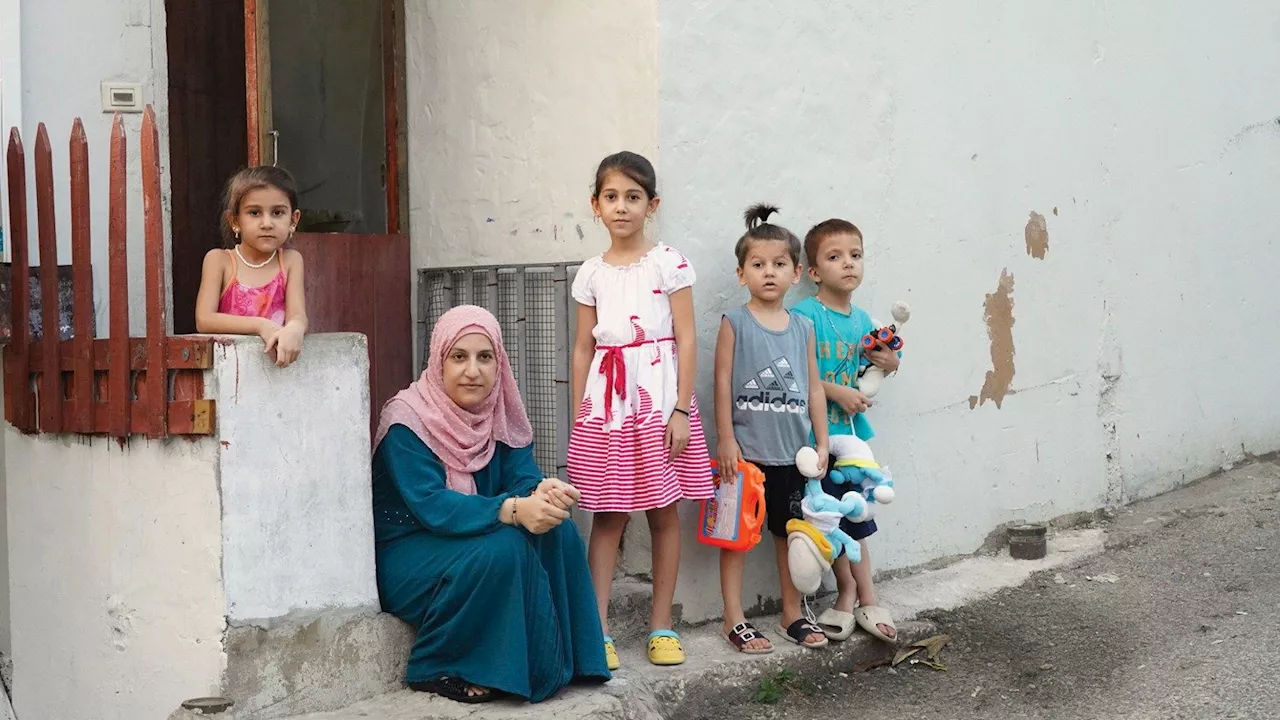 Lebanon Refugee Camp Overwhelmed by New Arrivals Amidst Israel-Hezbollah Conflict