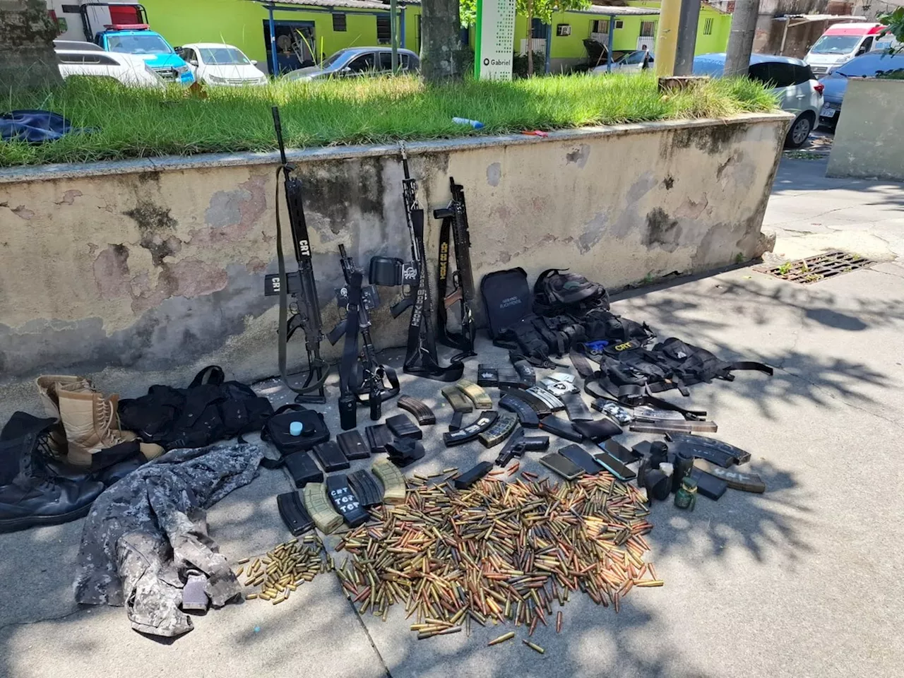 Quatro Detidos em Operação no Morro dos Macacos