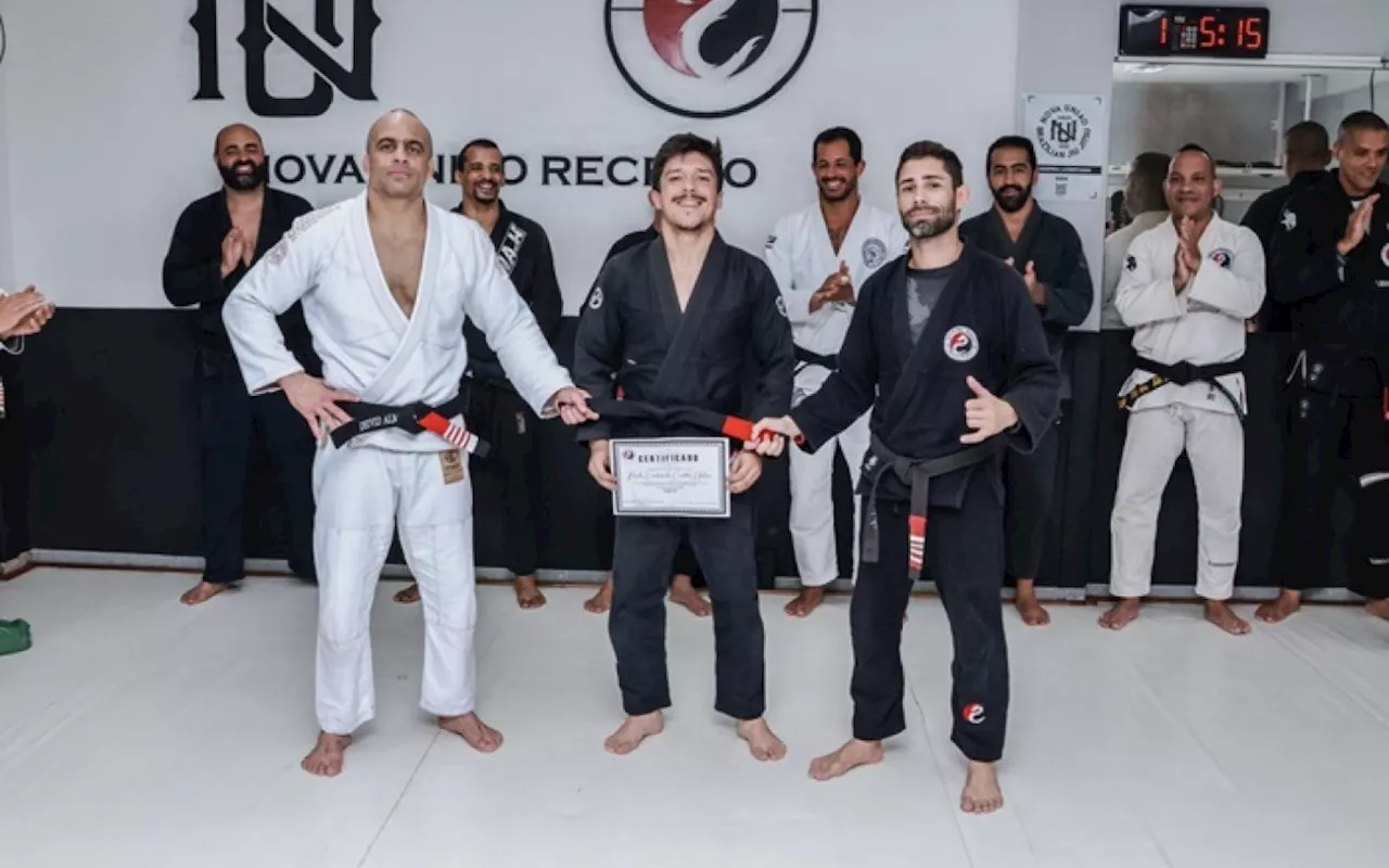 Paulo Victor Conquista Faixa Preta de Jiu-Jitsu Após Temporada de Sucessos