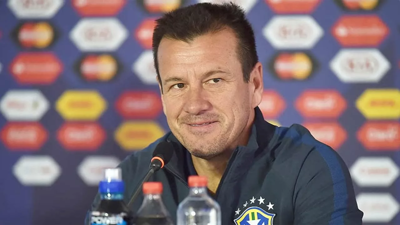 Dunga: Brasil Não Perdeu o Encanto, Seleção Precisa de Humildade e Entender o Momento de Transição