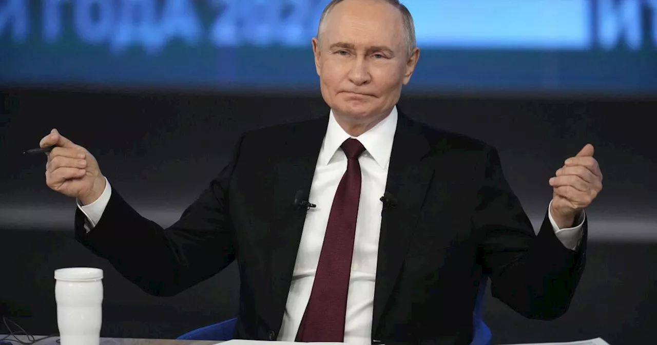 Putin Boasts of Russia's Strength, Vows to Continue Ukraine Offensive