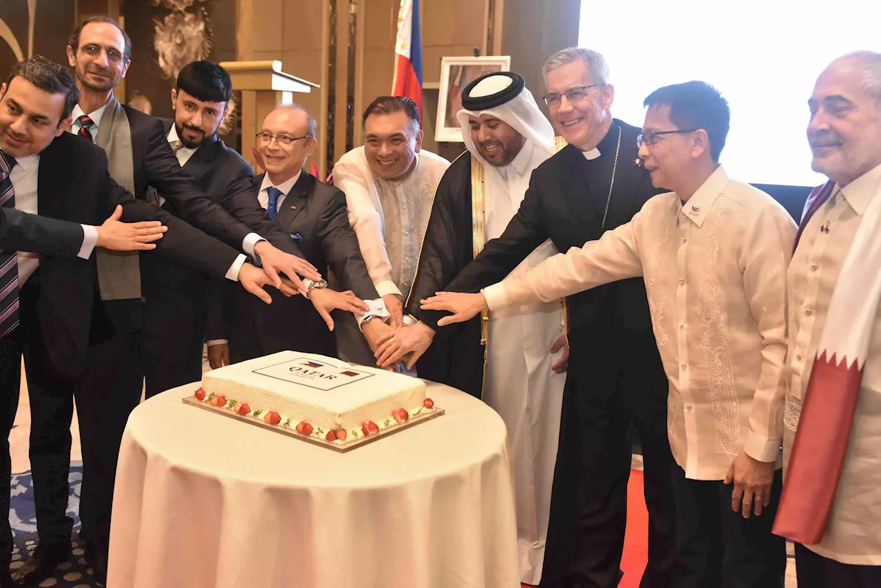 Qatar Embassy Celebrates National Day in Manila