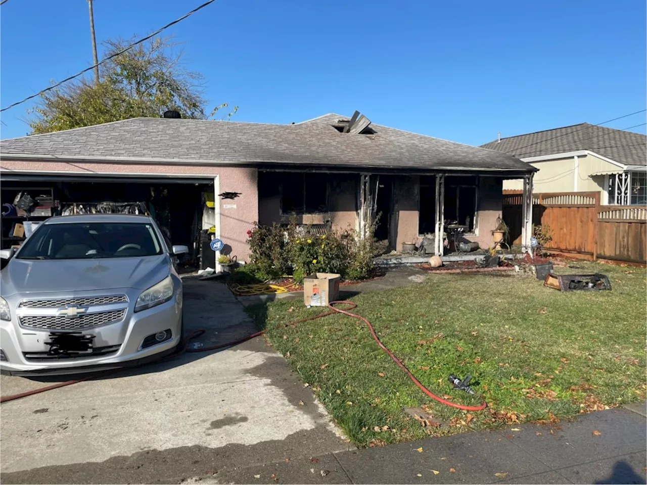 House Fire in San Lorenzo Kills Two Dogs, Displaces Six