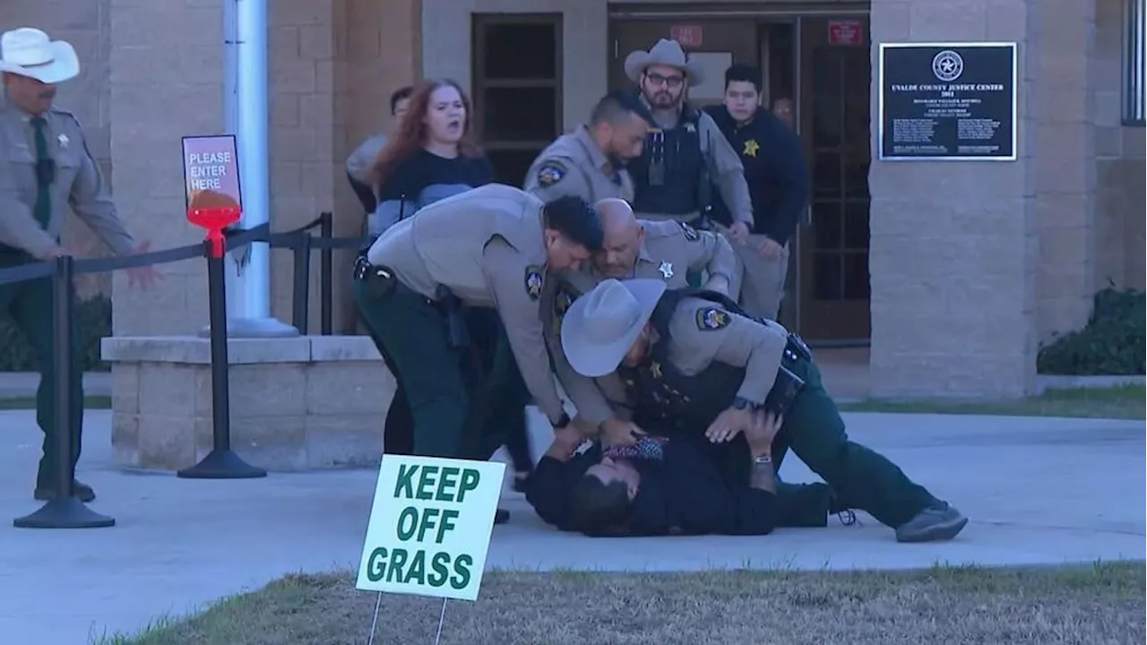 Guardian of Robb Elementary shooting victim clashes with authorities at pre-trial hearing