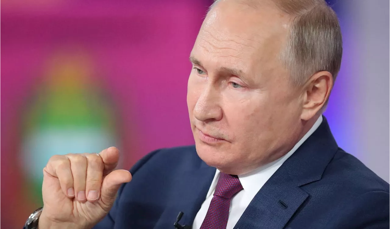 Putin Acknowledges Inflation Concerns and Economic Overheating in Russia