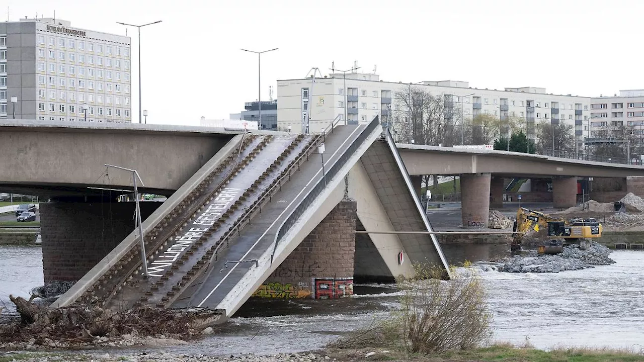 Abrissarbeiten an der Carolabrücke in Dresden wieder aufgenommen