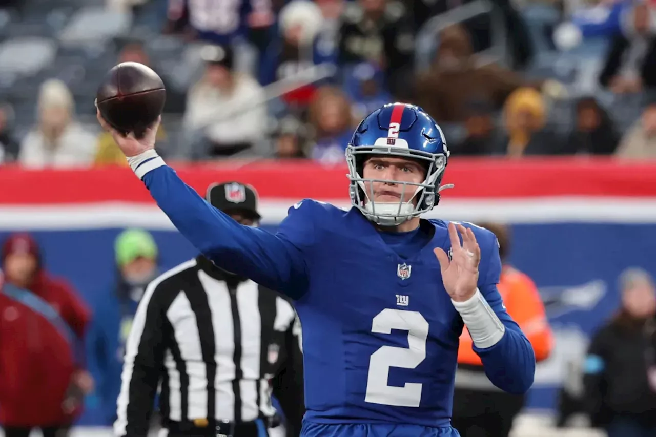 Giants' quarterback carousel turns back to Drew Lock: 'Part of the gig'