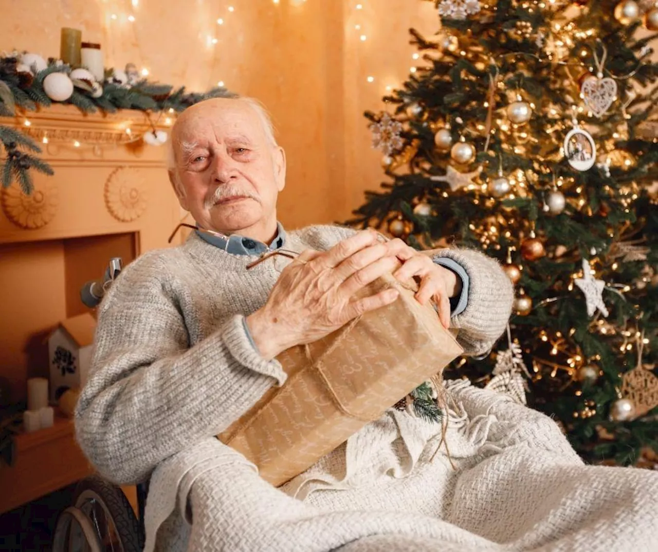 Home Care Service Offers Tips for Dementia-Friendly Christmas Celebrations