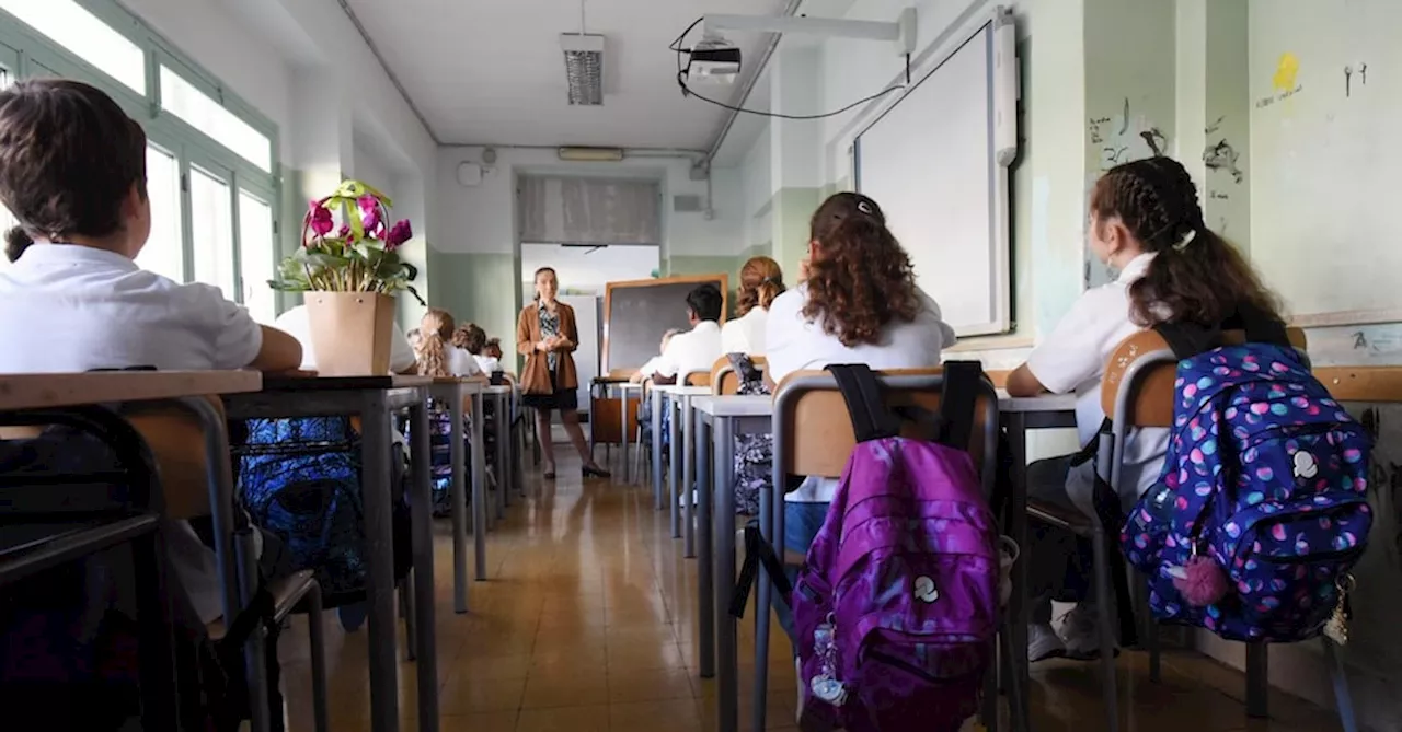 La Scuola Italiana in Crisi: 1.000 Autonomie Perdite in Dieci Anni