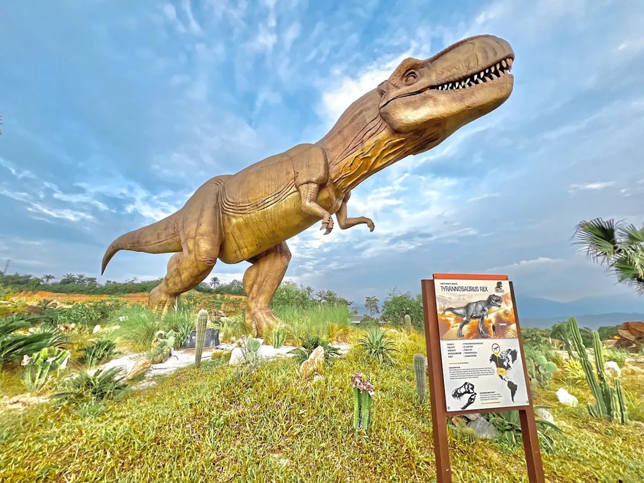 Malaysia's Largest Dinosaur Park Offers Jurassic Park Experience