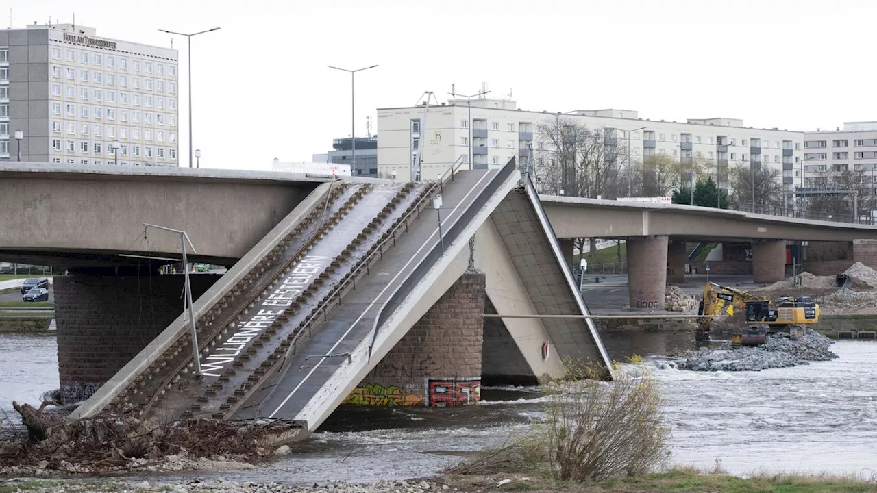 Abrissarbeiten an der Carolabrücke in Dresden wieder aufgenommen