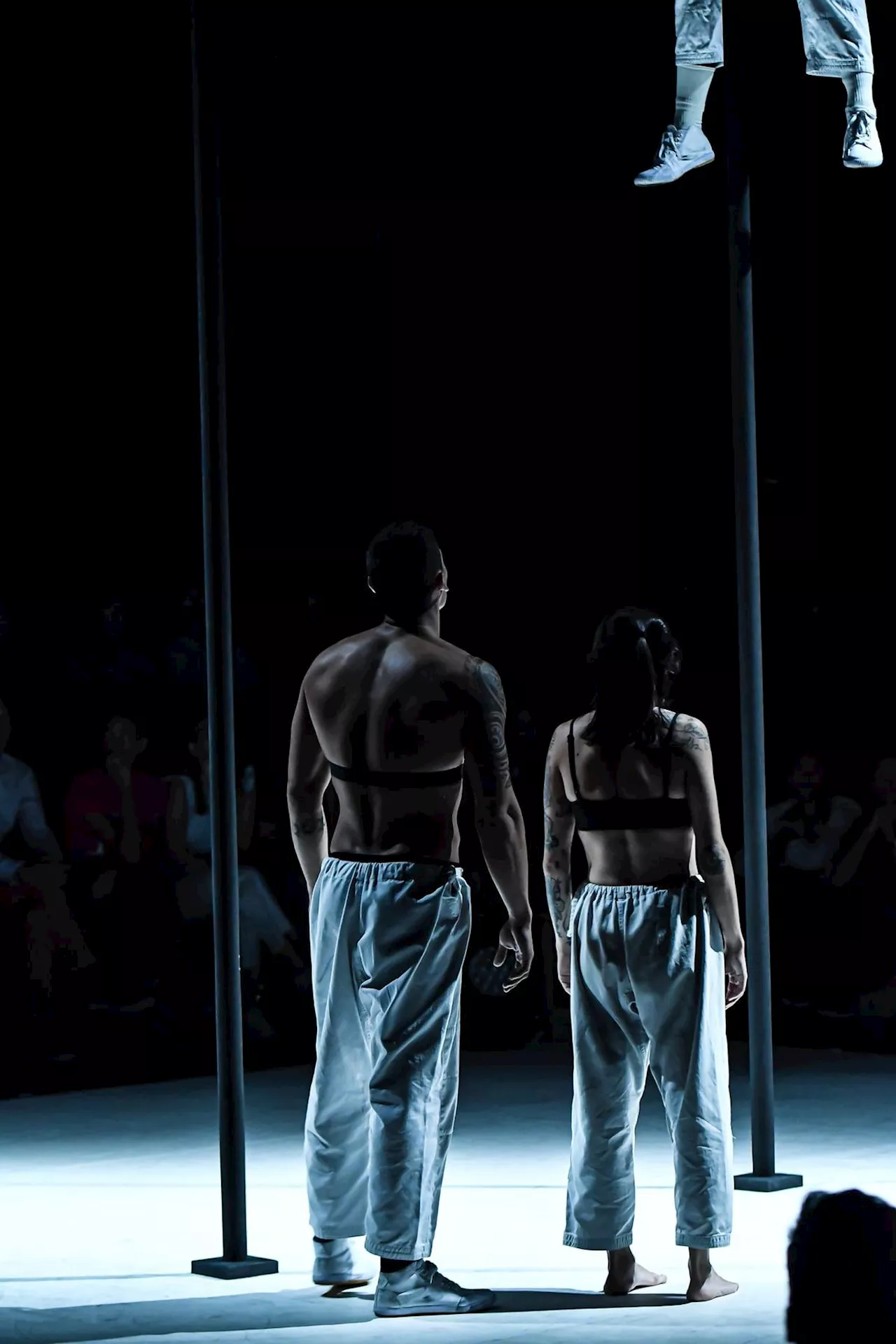 « Fragments », cirque et mât chinois sur le Bassin d’Arcachon