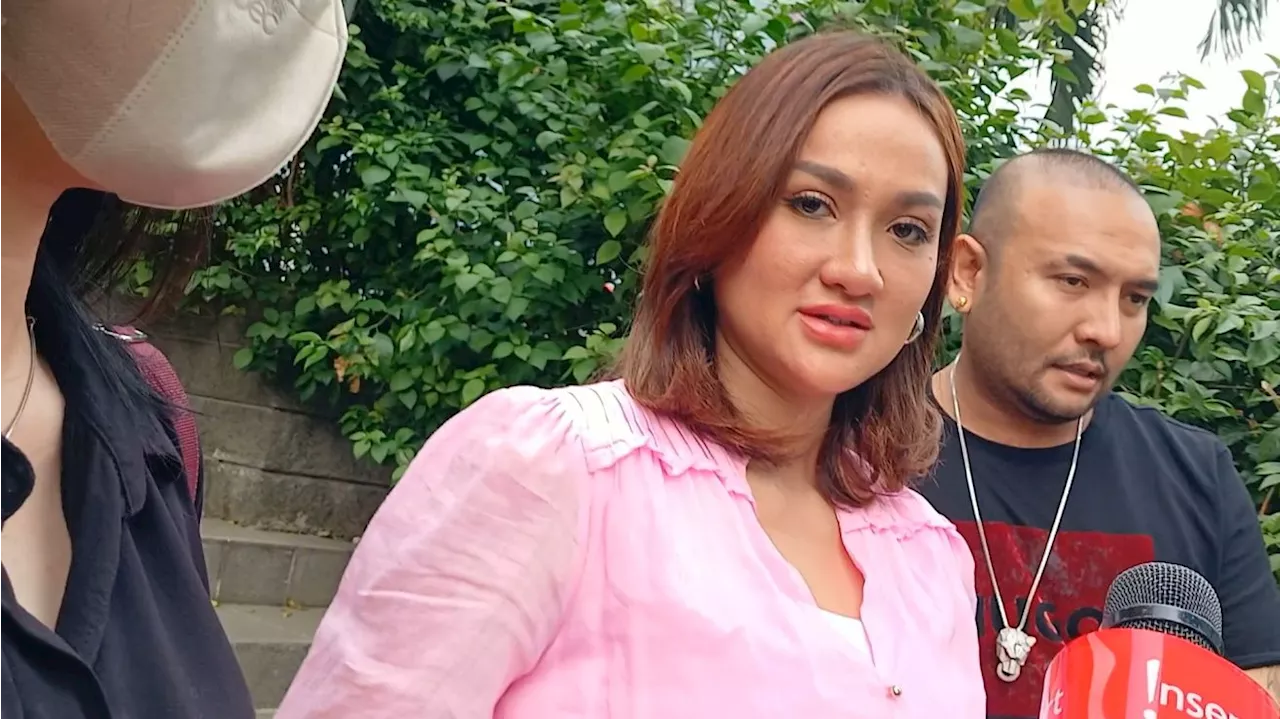 Tengku Dewi Resmi Menjanda Setelah Bercerai dengan Andrew Andika